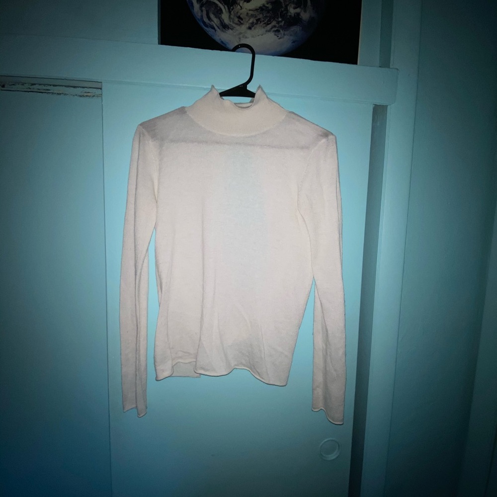 ZARA knit long sleeve shirt with slit in back